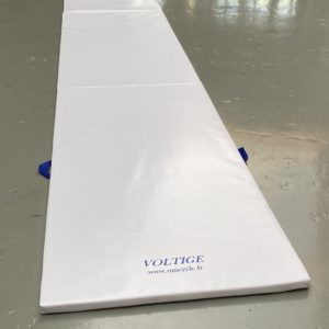 Foldable run for acrobatics 6m x 1m x 4cm