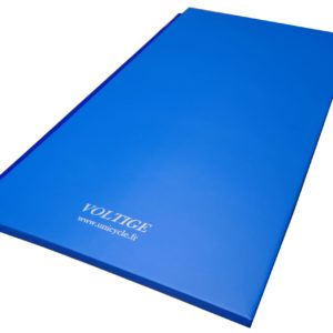 Tapis Bleu UNICYCLE 2x1x0.04 bande velcro - mousse & bâche classé M2 - polyvalent-0